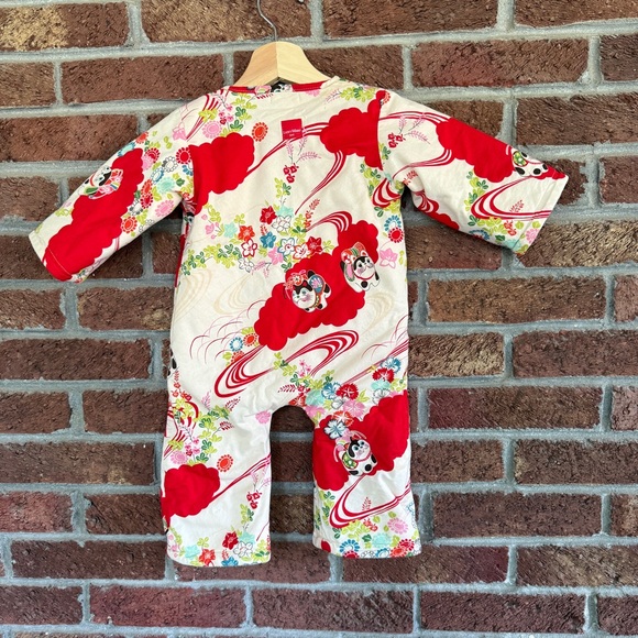 lucky wang nyc.  jumper.  thicker.  hooded.  fun. 9 months - Picture 5 of 8